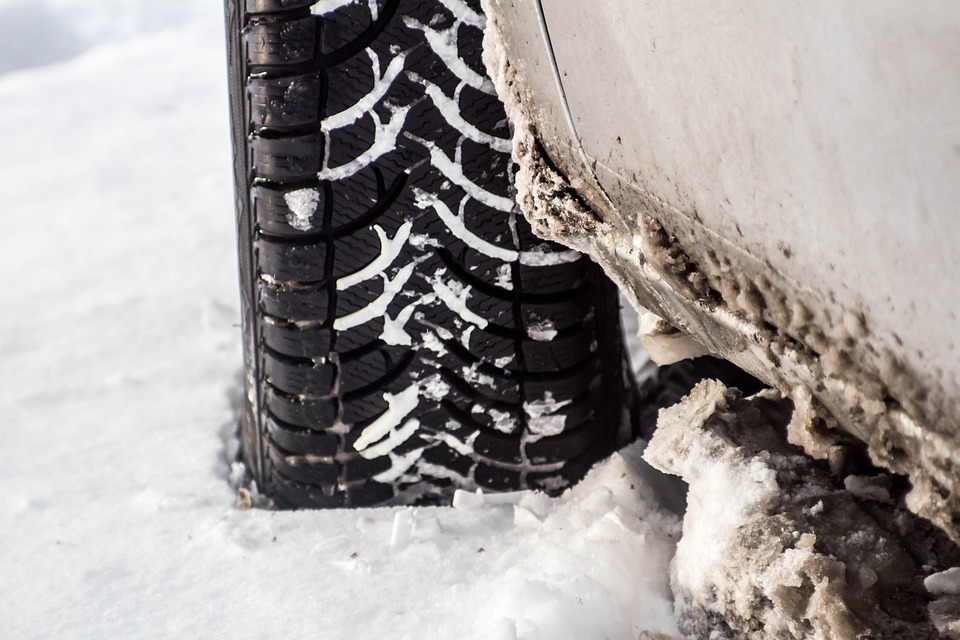 Calze da neve, un valido supporto per i nostri pneumatici nel periodo invernale